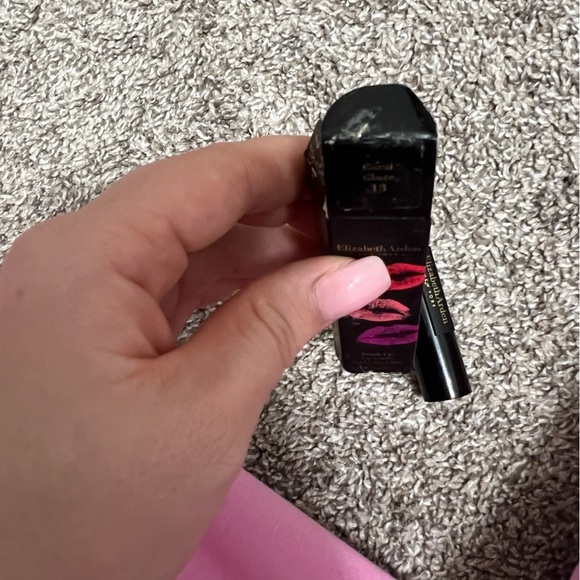 Elizabeth Arden Lipstick - Picture 8 of 11
